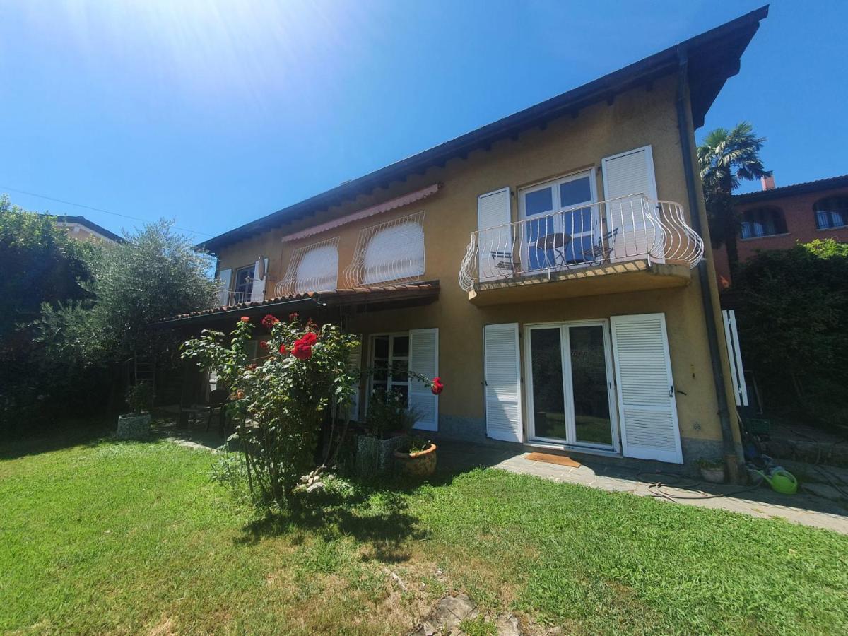 Golden Hill - Big Rooms With Kitchen And Garden Collina d'Oro Exterior foto
