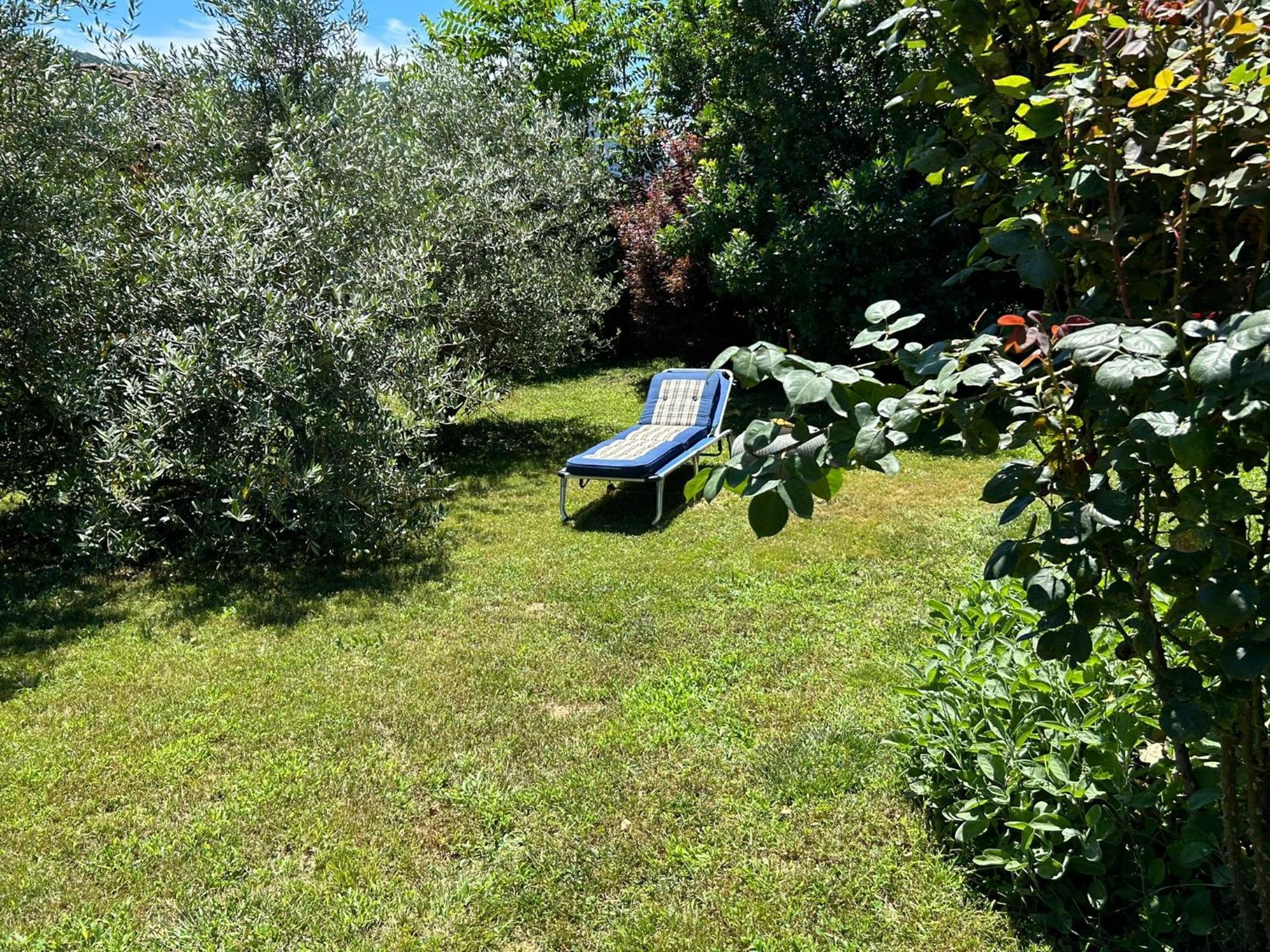 Golden Hill - Big Rooms With Kitchen And Garden Collina d'Oro Exterior foto